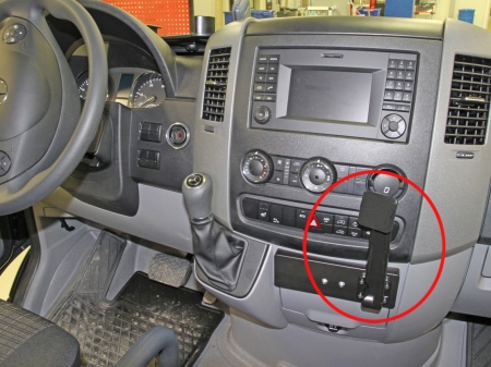 Brodit Forstærket ProClip, Mercedes Benz/Volkswagen i gruppen Bilstereo / Hvad passer i min bil / Mercedes / Sprinter / Sprinter 2006-2018 hos BRL (240213491)