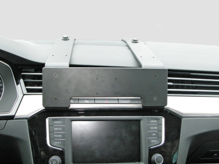 Brodit Forstærket ProClip, Volkswagen Passat/Passat Alltrack 15-23 i gruppen Bilstereo / Hvad passer i min bil / Volkswagen / Passat / Passat B8 2015-2023 / Øvrigt Passat B8 2015-2023 hos BRL (240213500)