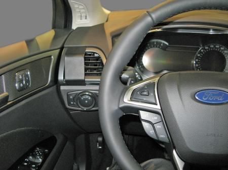 Ford Mondeo 15-, Vänster i gruppen Bilstereo / Hvad passer i min bil / Ford / Mondeo / Mondeo 2014-2022 hos BRL (240805078)