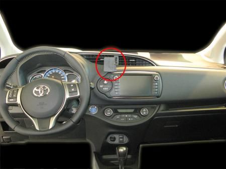 Toyota Yaris 15-, Centrerad i gruppen Bilstereo / Hvad passer i min bil / Toyota / Yaris / Yaris 2017-2020 hos BRL (240855040)