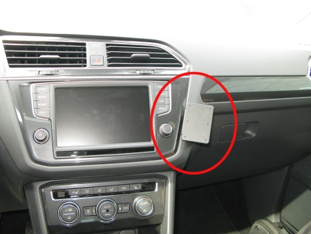Brodit ProClip, Volkswagen Tiguan 17-24 i gruppen Bilstereo / Hvad passer i min bil / Volkswagen / Tiguan / Tiguan 2016-2023 hos BRL (240855219)