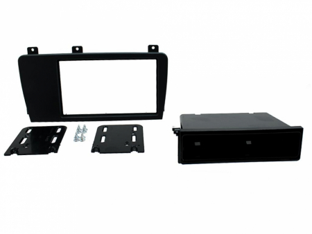 Monteringsram till Volvo 2005-2007, enkel- & dubbel-DIN i gruppen Bilstereo / Hvad passer i min bil / Volvo / Volvo XC70 / Volvo XC70 2004-2007 / Skifte stereo XC70 2004-2007 hos BRL Electronics (701CT24VL10)