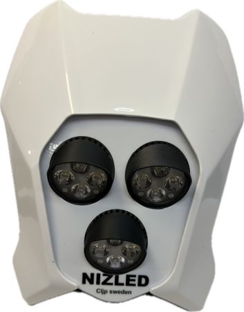 Trippelljus kallvit 120w Triumph 2024-, vit, 3xE406k NIZLED i gruppen Bilstereo / LED-lys / Enduro / Hvad passer til min motorcykel / Triumph / 2024- hos BRL (871TRIUMPHV24E40F3)