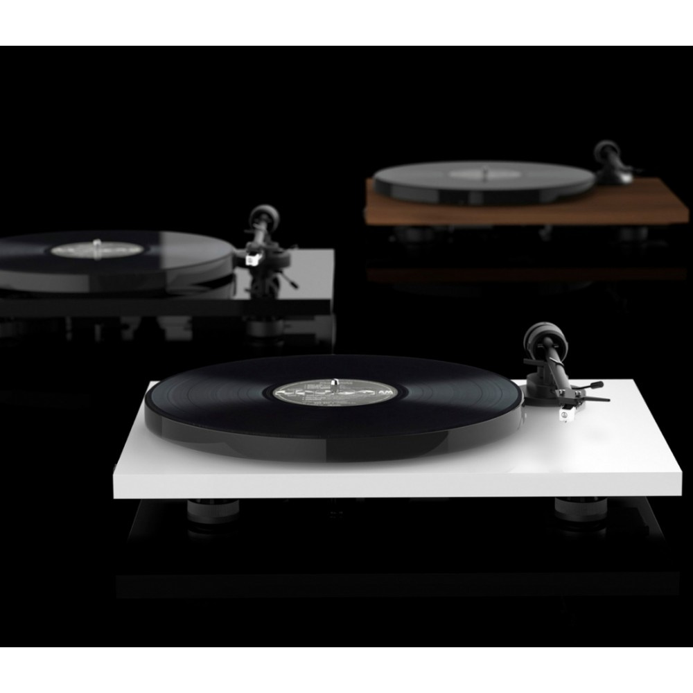 Pro-Ject E1 pladespiller med AT3600L-pickup, pianohvid