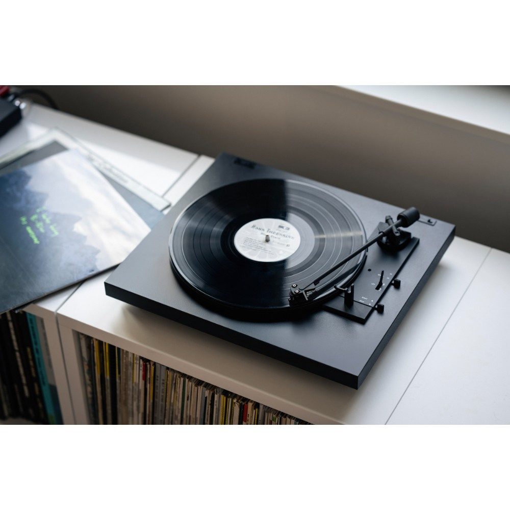 Pro-Ject A1.2 fuldautomatisk pladespiller med Pick-It MM E, sort