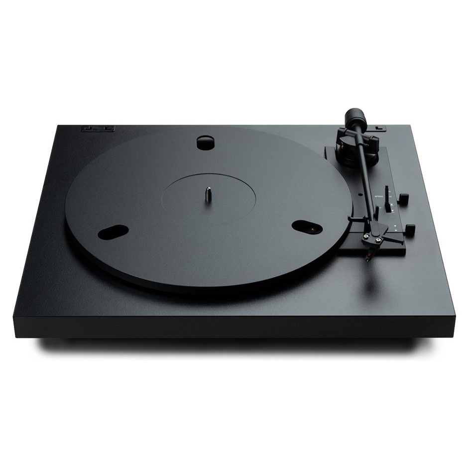 Pro-Ject A1.2 fuldautomatisk pladespiller med OM10, sort