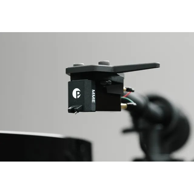 Pro-Ject E1.2 Phono med Pick It MM E-pickup, mat hvid
