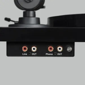 Pro-Ject E1.2 BT med Pick It MM E-pickup, valnød