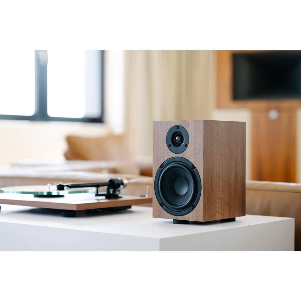 Pro-Ject Speaker Box 5 E, reolhøjttalere, par, valnød