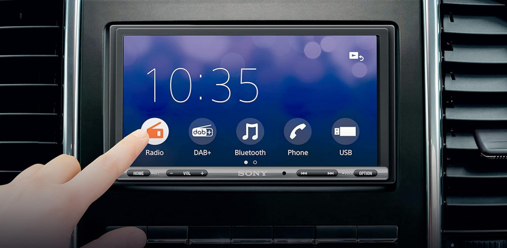 Sony XAV-AX3250 bilstereo med CarPlay, Android Auto, Bluetooth och DAB+