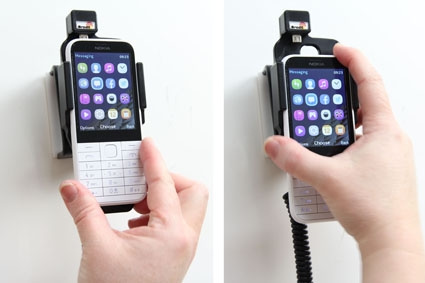 Brodit Aktiv holder med cigarettkontakt, Nokia 225 