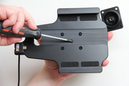 Brodit Aktiv holder med USB-kabel og cigaretadapter, Samsung Galaxy Tab 3 Lite 