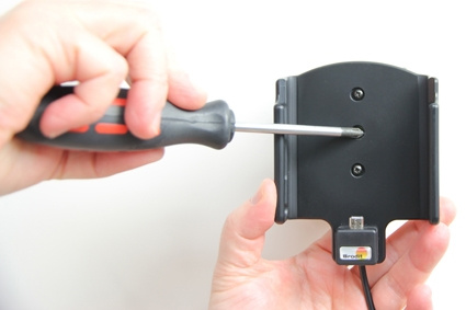 Brodit Aktiv holder med USB-kabel og cigaretadapter, Motorola Moto G5 Plus 