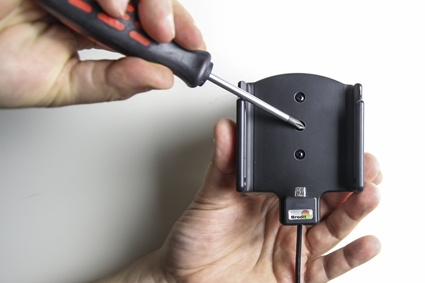 Brodit Aktiv holder med USB-kabel og cigaretadapter, Samsung Galaxy J7 (2017) Sm-J730F 