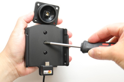 Brodit Aktiv holder med USB-kabel og cigaretadapter, OnePlus 6/6T/7