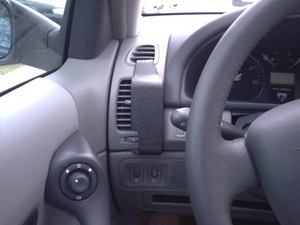 Renault Laguna 01-04, Vänster