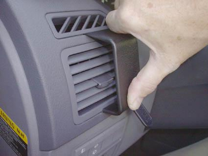 Kia Carens 03-06, Vänster