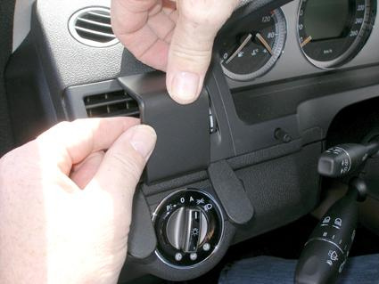 Mercedes Benz C-Klass 07-10, Vänster