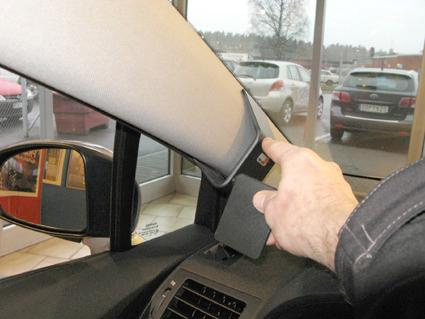 Toyota Avensis 09-15, Vänster