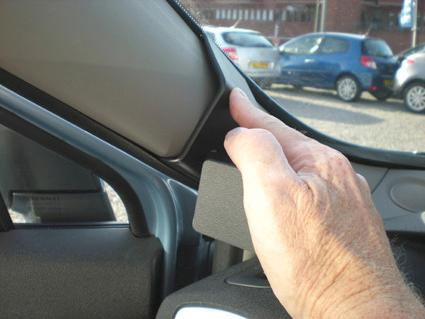 Renault Scénic 10-15, Vänster