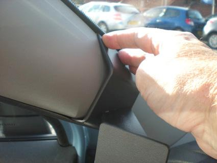 Renault Scénic 10-15, Vänster