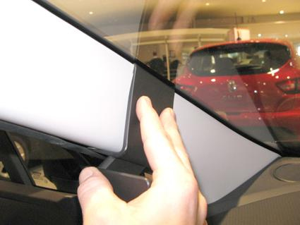 Renault Clio 13-15, Vänster