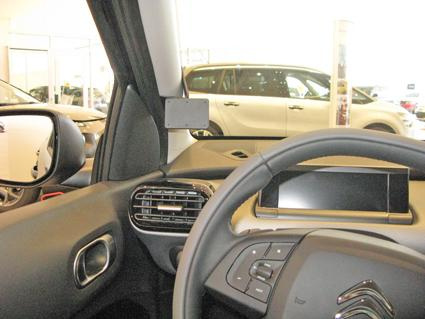 Citroen C4 Cacus 15-, Vänster