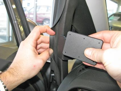 Opel Corsa 15-15, Vänster