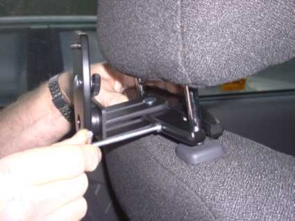 Brodit nakkestøttebeslag med skærmfæste, BMW 4-serie G22, G23, G24, G26 88-26