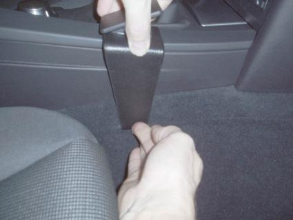 BMW 520-545/M5 E60, E61 04-10, Konsol