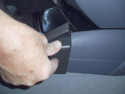 BMW 1 E81/E82/E87/E88 05-11, Konsol