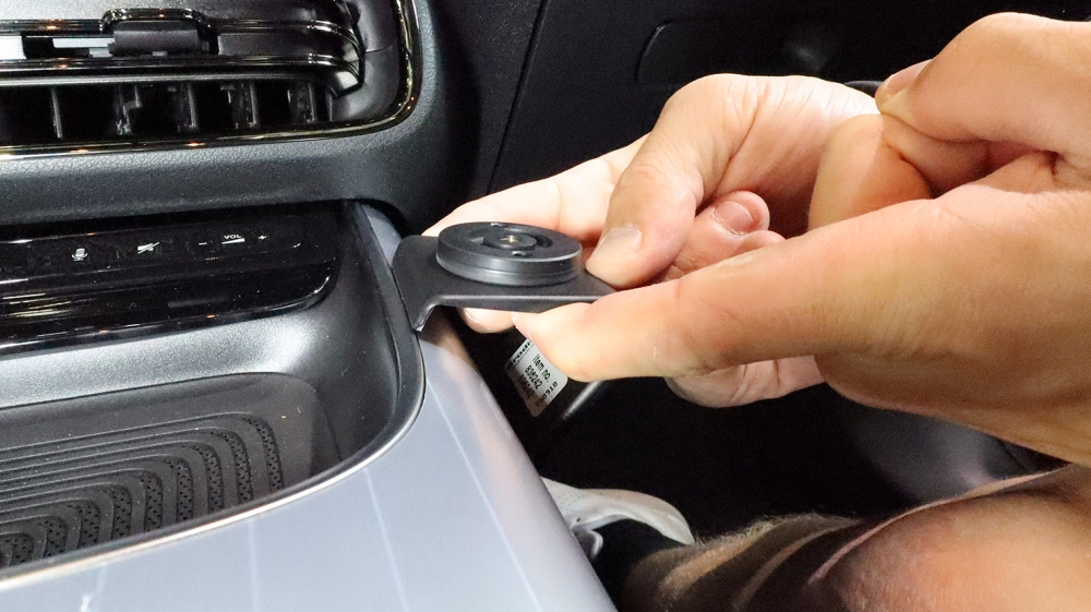 Brodit ProClip, Mercedes Benz CLA-Klasse 26