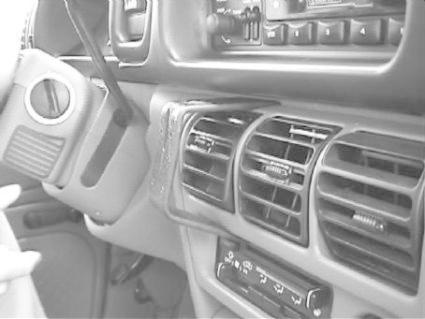 Chrysler Voyager 94-95, Centrerad, Låg