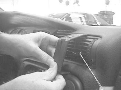 Opel Omega 94-99, Centrerad