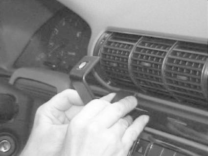 Audi A4 95-01, Centrerad