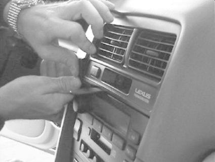 Lexus ES Serie 97-01, Centrerad