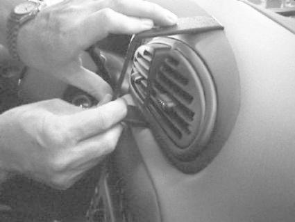 Chrysler Voyager 96-10, Centrerad