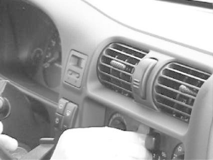 Opel Frontera 99-03, Centrerad