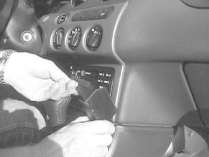 ProClip Monteringsbygel Ford Cougar 99-07, Vinklad