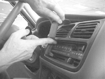 Chevrolet Tracker 98-04, Centrerad