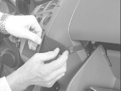 ProClip Monteringsbygel Honda HR-V 99-05/Honda Logo 99-07, Vinklad