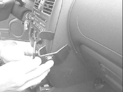 ProClip Monteringsbygel Mitsubishi Carisma 99-05, Vinklad