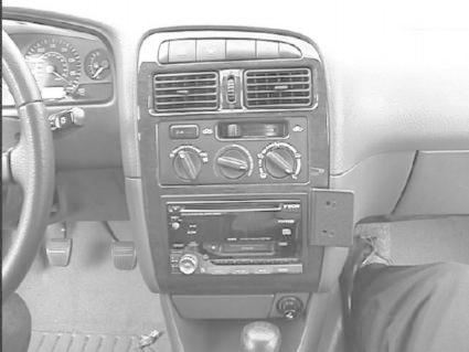 Toyota Avensis 98-00, Center