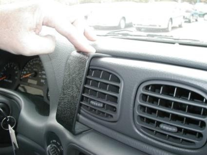 Chevrolet Trail Blazer 02-09, Centrerad