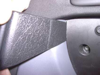 Saab 9-3 03-06, Vinklad