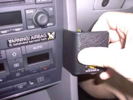 Brodit ProClip, Audi A4 Cabriolet/S4 Cabriolet 02-07