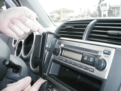 Honda Element 03-12, Centrerad