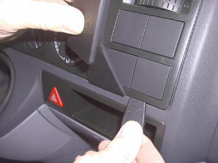 Volkswagen Caravelle 04-09, Vinklad