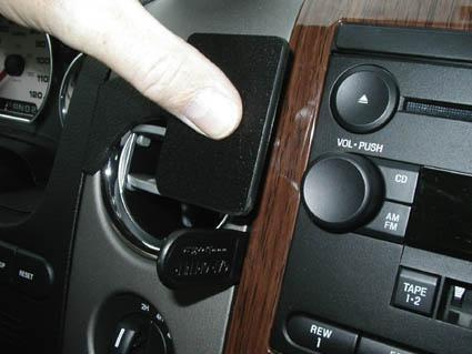 Ford F-150 04-08, Centrerad