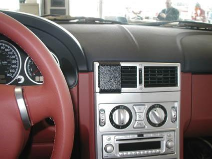 Chrysler Crossfire 04-07, Centrerad